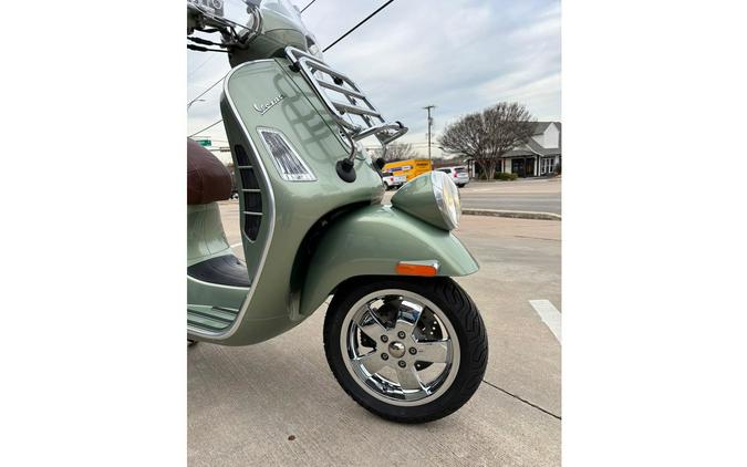 2012 Vespa GTV 300 Portofino Green