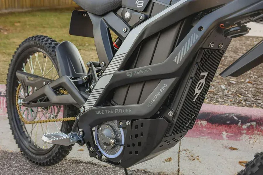 2025 79 BIKE FALCON PRO