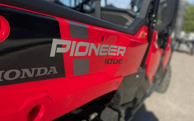 2023 Honda Pioneer 1000-6 Deluxe Crew