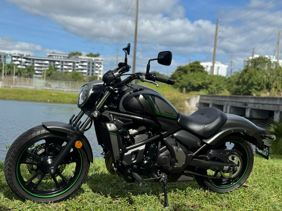 2022 Kawasaki Vulcan S
