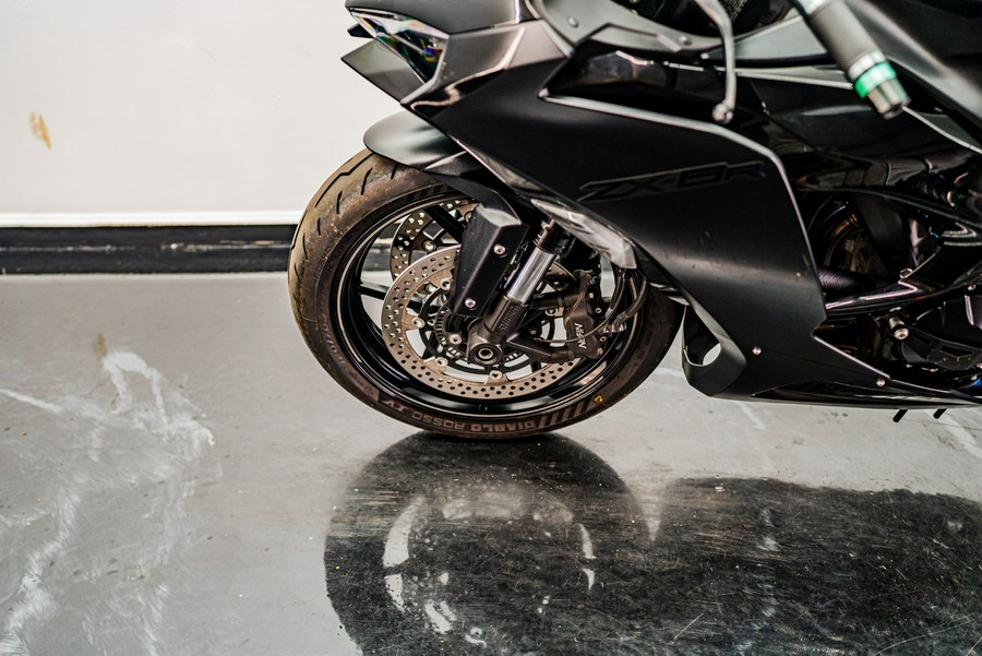 2020 Kawasaki Ninja ZX-6R ABS