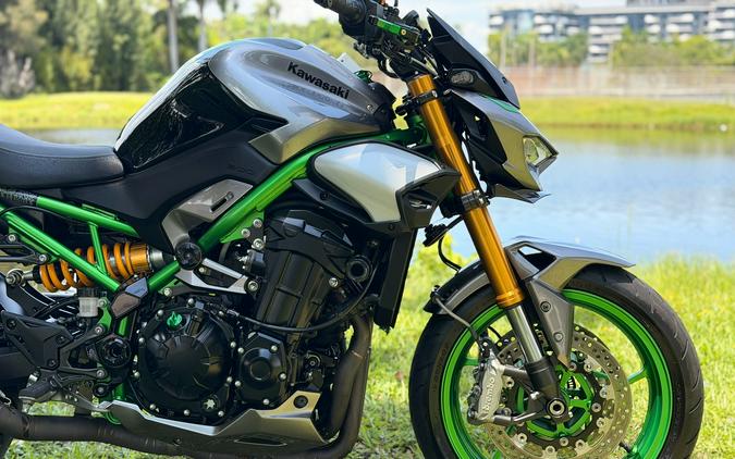 2025 Kawasaki Z900 SE ABS