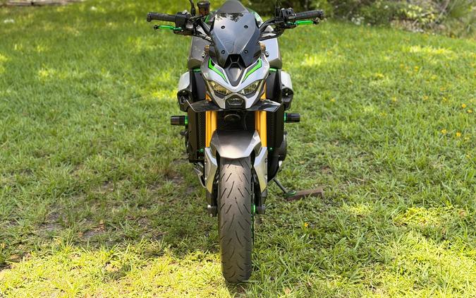 2025 Kawasaki Z900 SE ABS