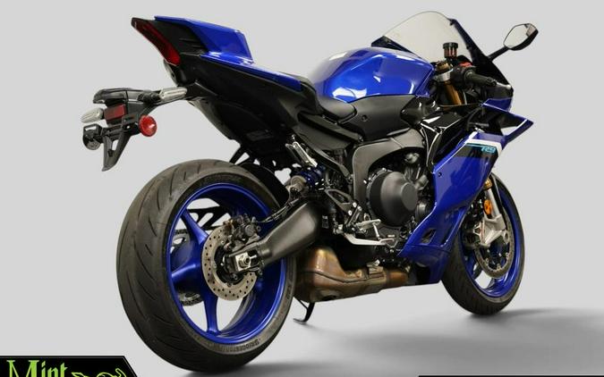 2025 Yamaha YZF-R9