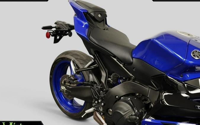 2025 Yamaha YZF-R9