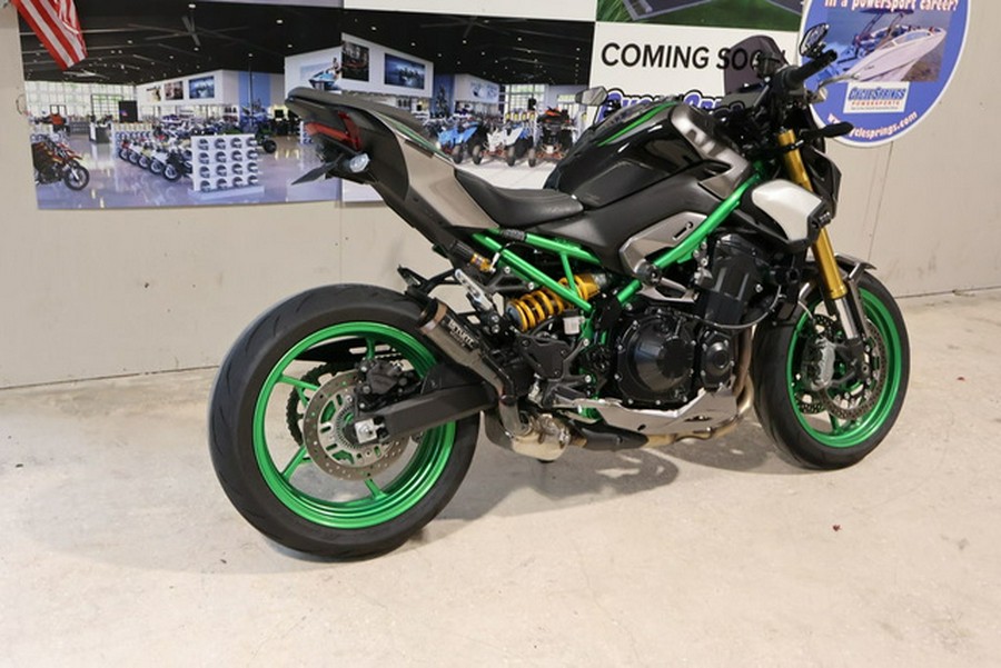2025 Kawasaki Z900 SE ABS