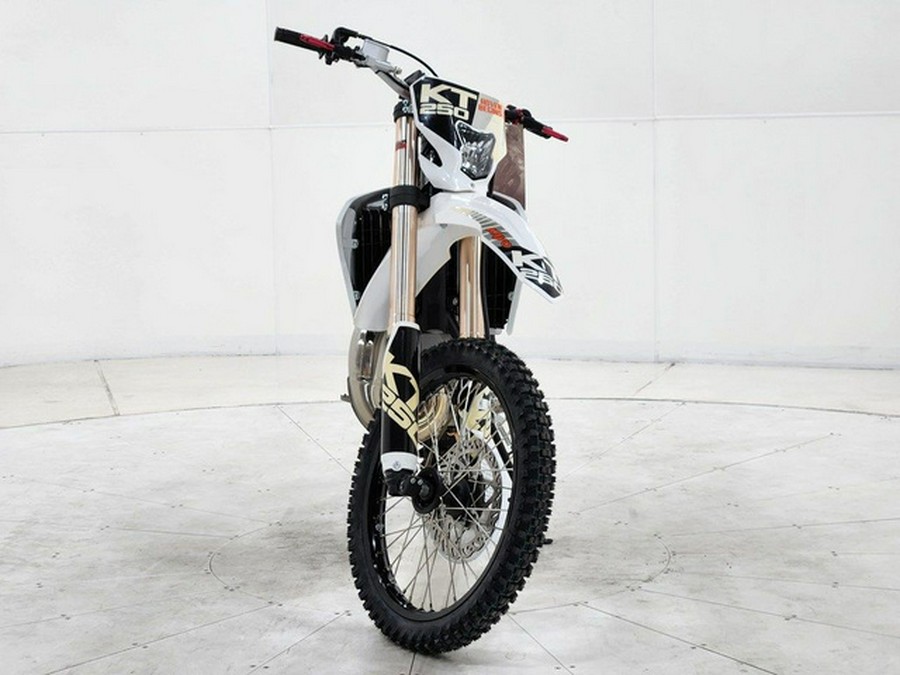 2021 Kayo KT 250