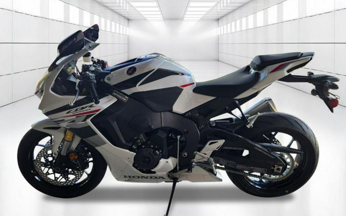 2026 Honda CBR1000RR Base