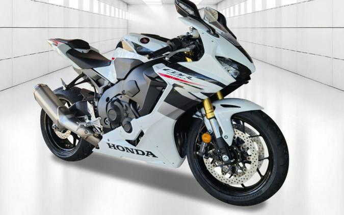 2026 Honda CBR1000RR Base