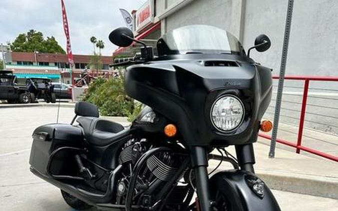 2019 Indian Motorcycle® Chieftain Dark Horse® Thunder Black Smoke