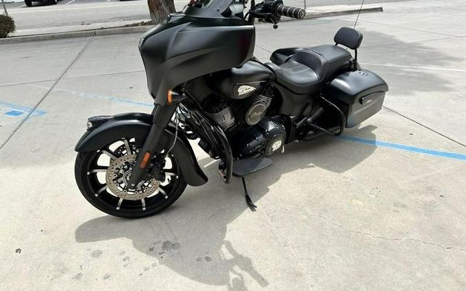 2019 Indian Motorcycle® Chieftain Dark Horse® Thunder Black Smoke