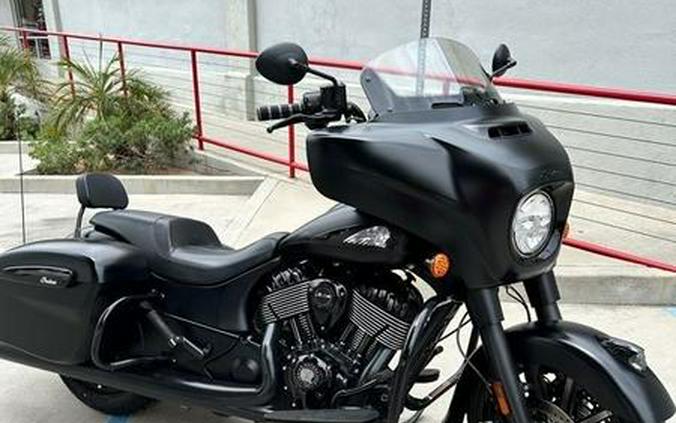 2019 Indian Motorcycle® Chieftain Dark Horse® Thunder Black Smoke