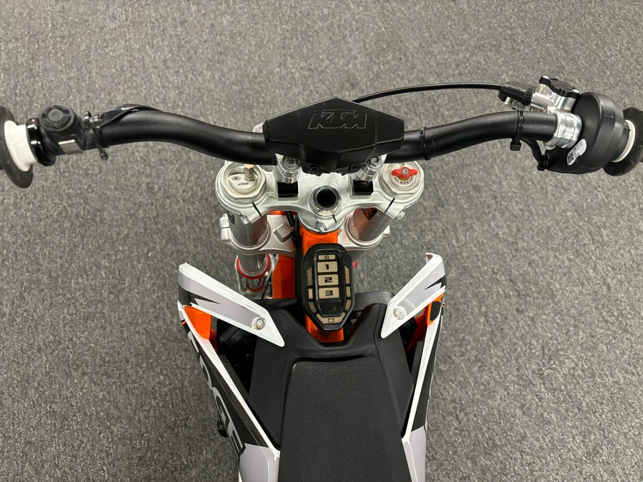 2020 KTM SX E 5