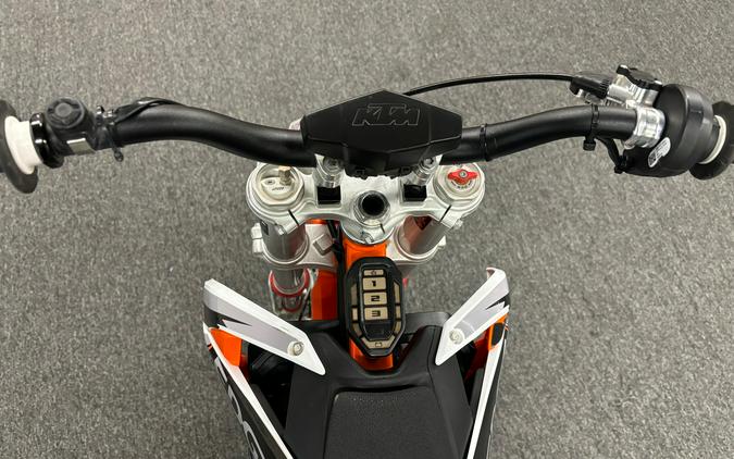 2020 KTM SX E 5