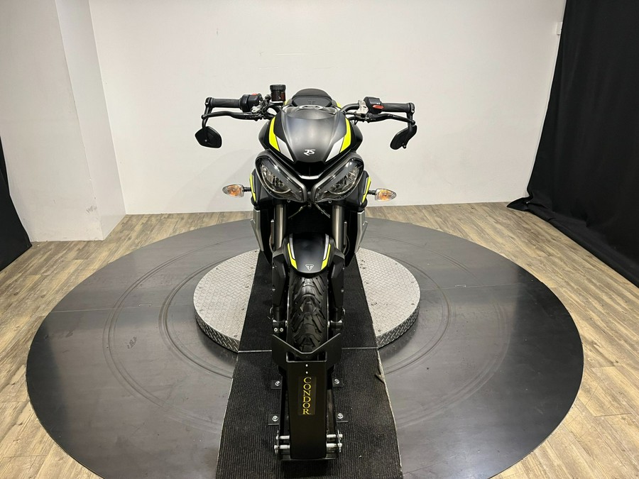 2022 Triumph Street Triple RS