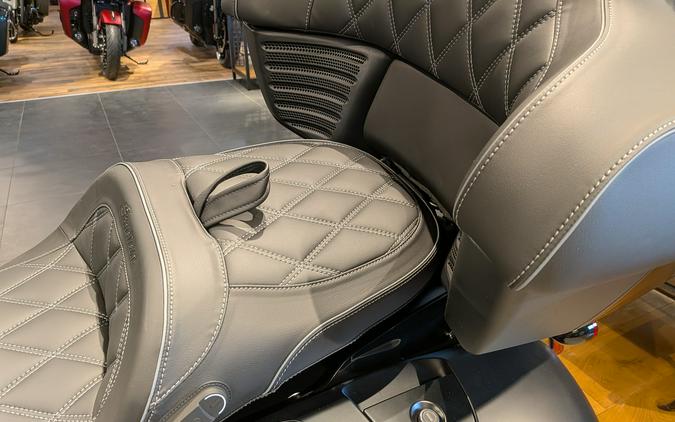 2025 Indian Motorcycle Roadmaster® PowerPlus Dark Horse® with 112 and PowerBand Audio Package