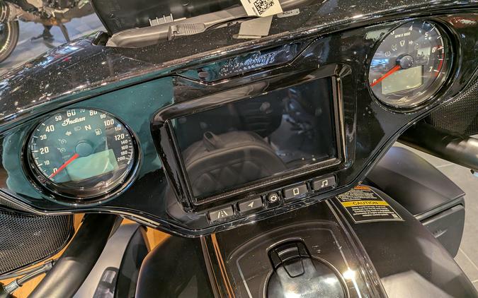 2025 Indian Motorcycle Roadmaster® PowerPlus Dark Horse® with 112 and PowerBand Audio Package