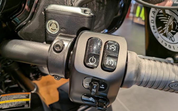 2025 Indian Motorcycle Roadmaster® PowerPlus Dark Horse® with 112 and PowerBand Audio Package