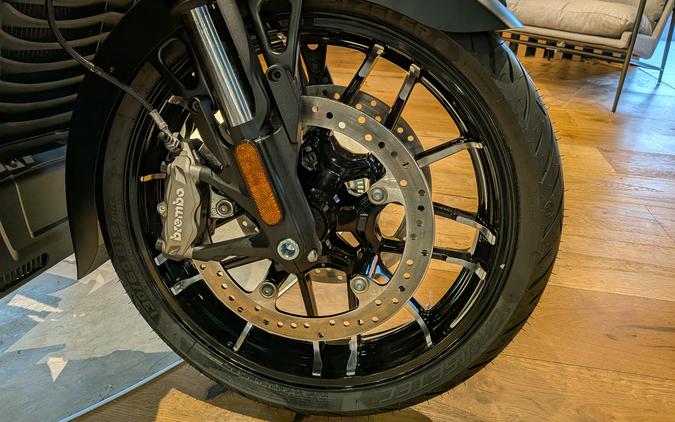 2025 Indian Motorcycle Roadmaster® PowerPlus Dark Horse® with 112 and PowerBand Audio Package