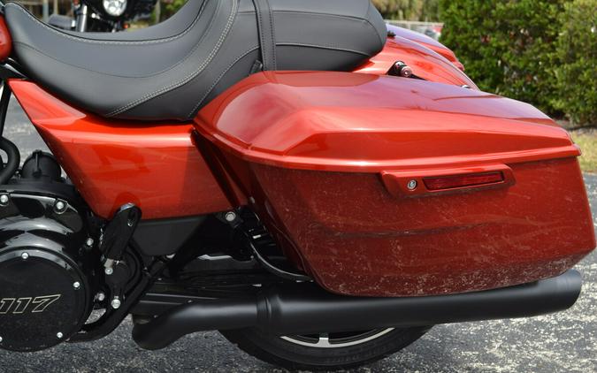 FLHX 2025 Street Glide™