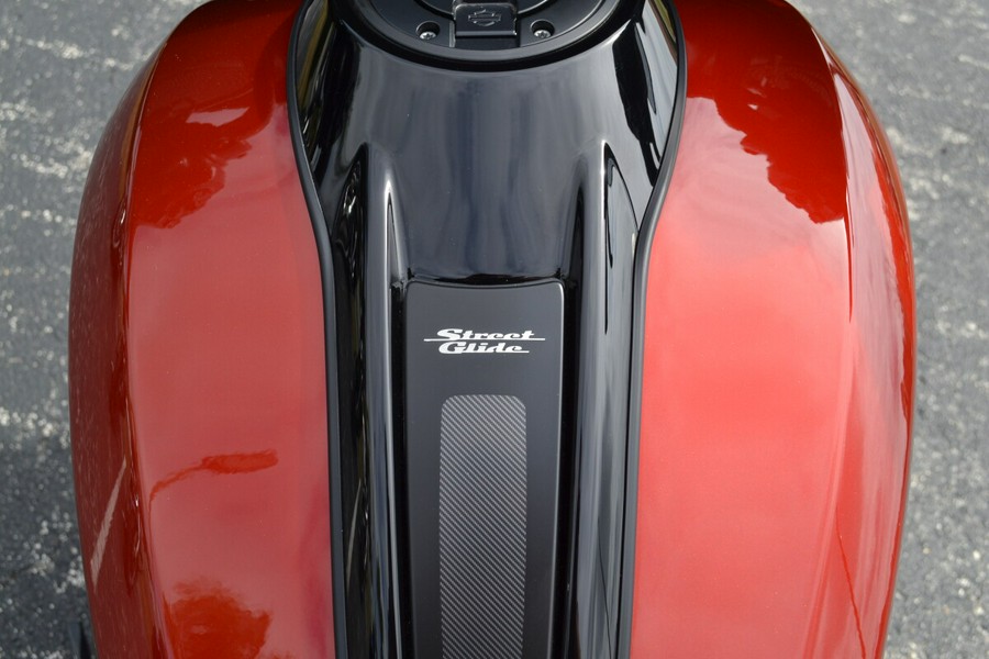 FLHX 2025 Street Glide™