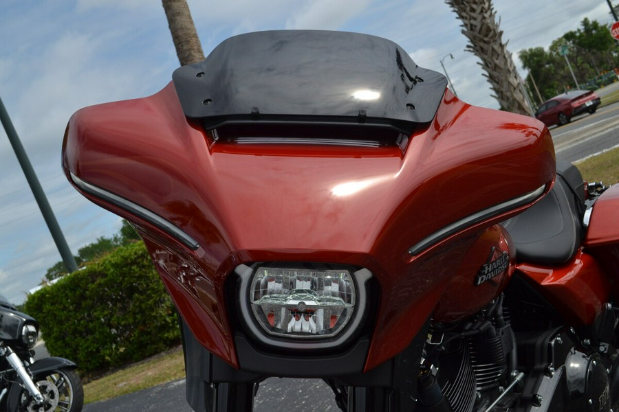 FLHX 2025 Street Glide™