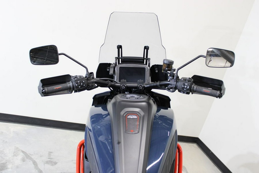 2025 Harley-Davidson® CVO™ Pan America®