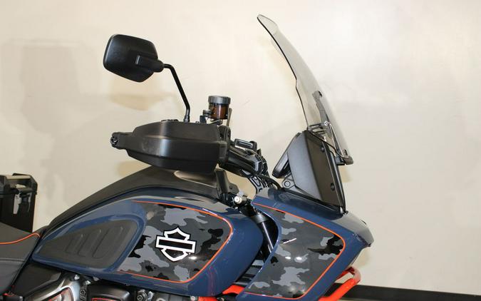 2025 Harley-Davidson® CVO™ Pan America®