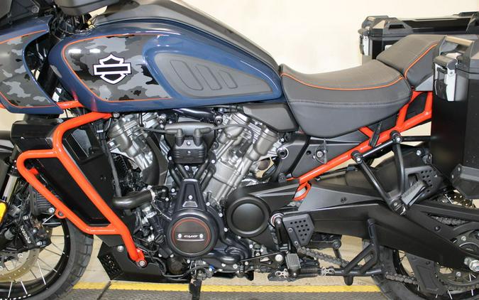 2025 Harley-Davidson® CVO™ Pan America®