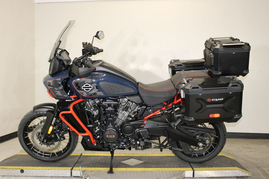 2025 Harley-Davidson® CVO™ Pan America®