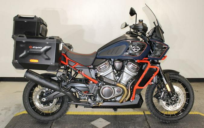 2025 Harley-Davidson® CVO™ Pan America®