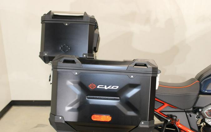 2025 Harley-Davidson® CVO™ Pan America®