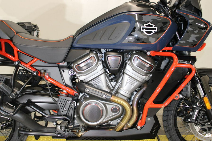 2025 Harley-Davidson® CVO™ Pan America®