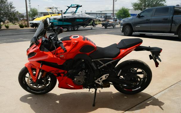 2026 SUZUKI GSX-8R