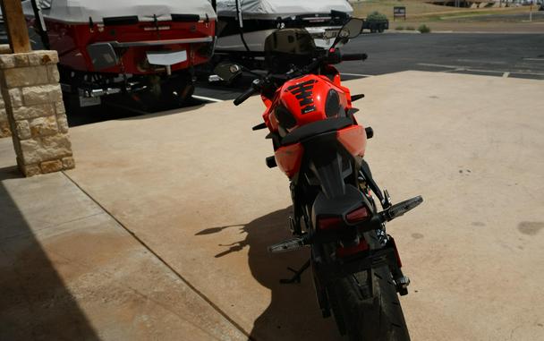 2026 SUZUKI GSX-8R