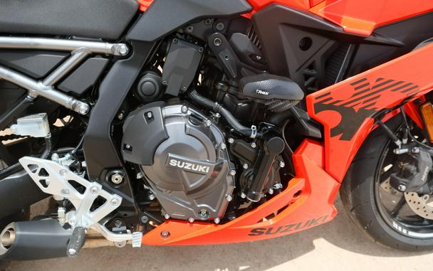2026 SUZUKI GSX-8R