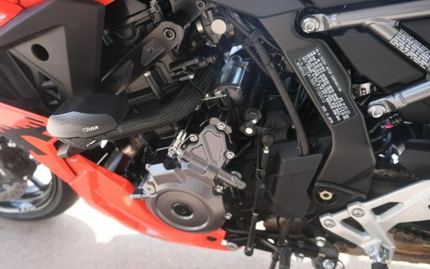 2026 SUZUKI GSX-8R