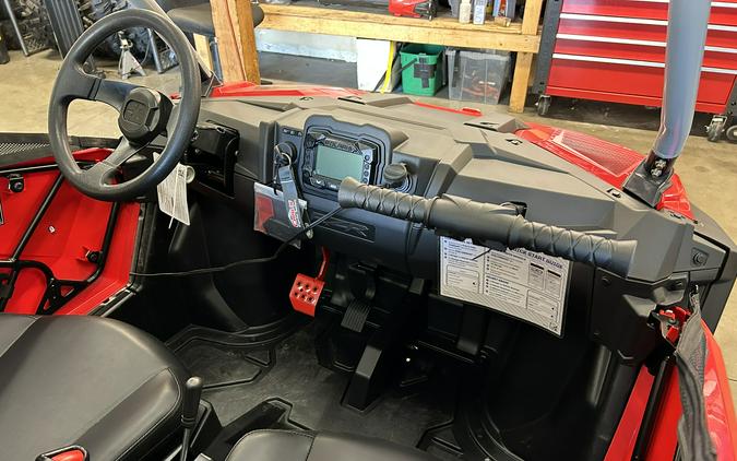 2026 Polaris RZR 200 EFI