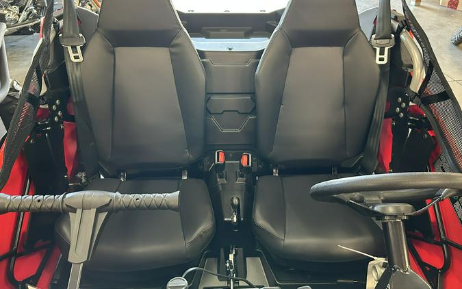 2026 Polaris RZR 200 EFI