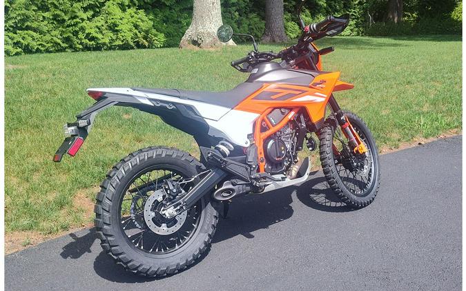 2026 KTM 390 ENDURO R