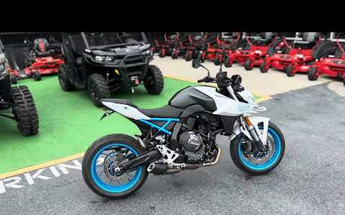 2023 Suzuki GSX-8S