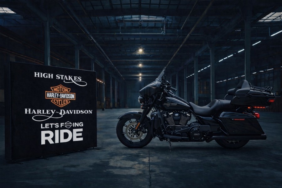 2024 Harley-Davidson® Ultra Limited Vivid Black FLHTK