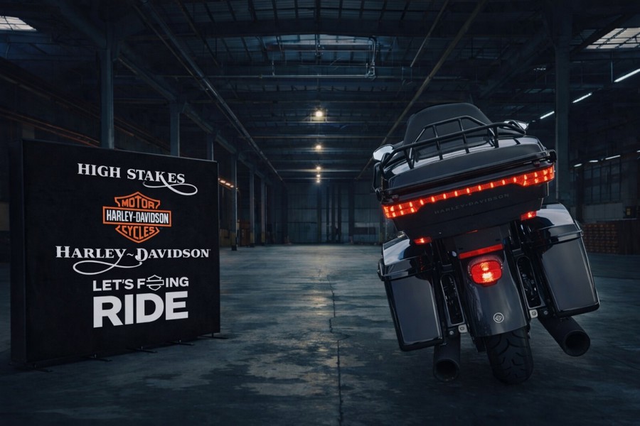 2024 Harley-Davidson® Ultra Limited Vivid Black FLHTK