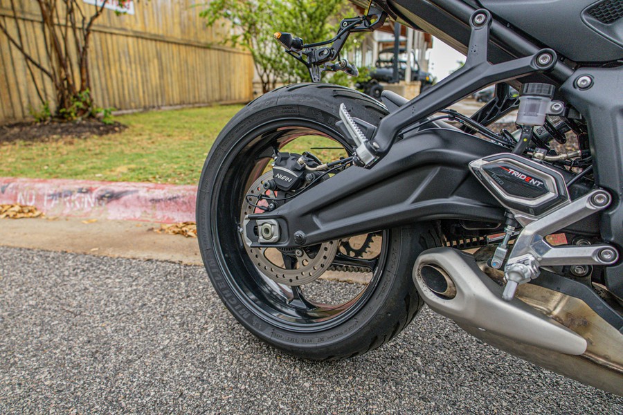 2024 TRIUMPH TRIDENT 660