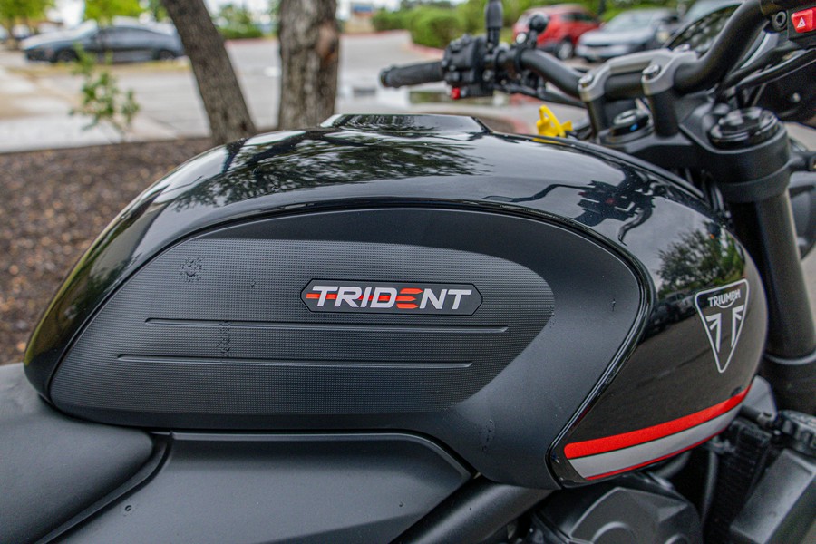 2024 TRIUMPH TRIDENT 660