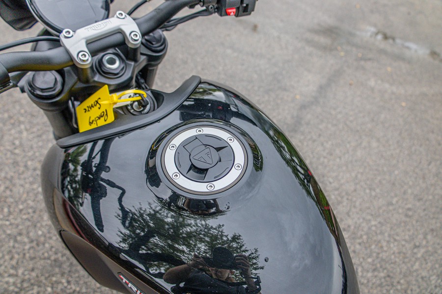 2024 TRIUMPH TRIDENT 660
