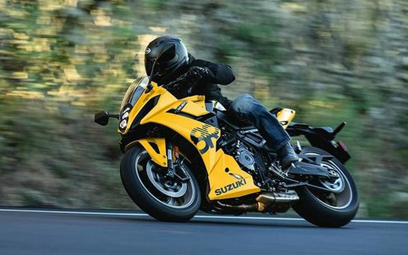 2025 Suzuki GSX 8R
