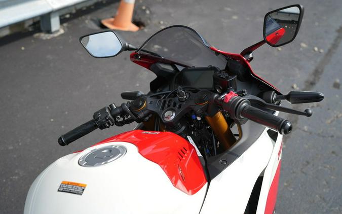 2026 Yamaha YZF-R3 70th Anniversary Edition