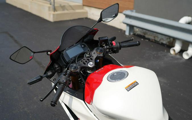 2026 Yamaha YZF-R3 70th Anniversary Edition