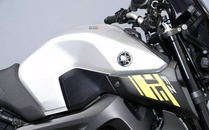 2017 Yamaha FZ-09